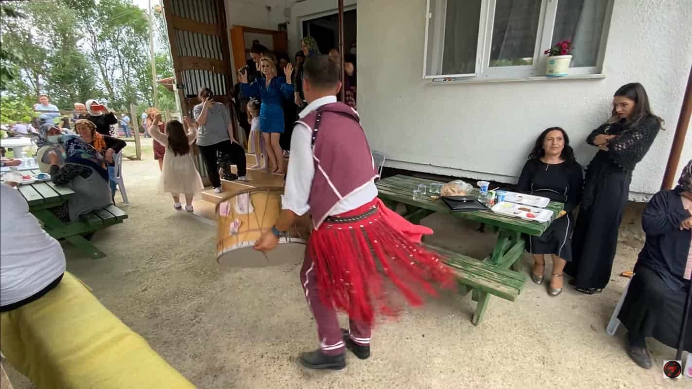 Karşılama davul zurna ekibi